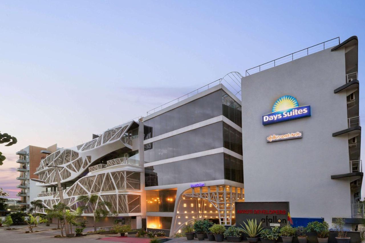 Days Inn & Suites By Wyndham Bengaluru Whitefield 외부 사진