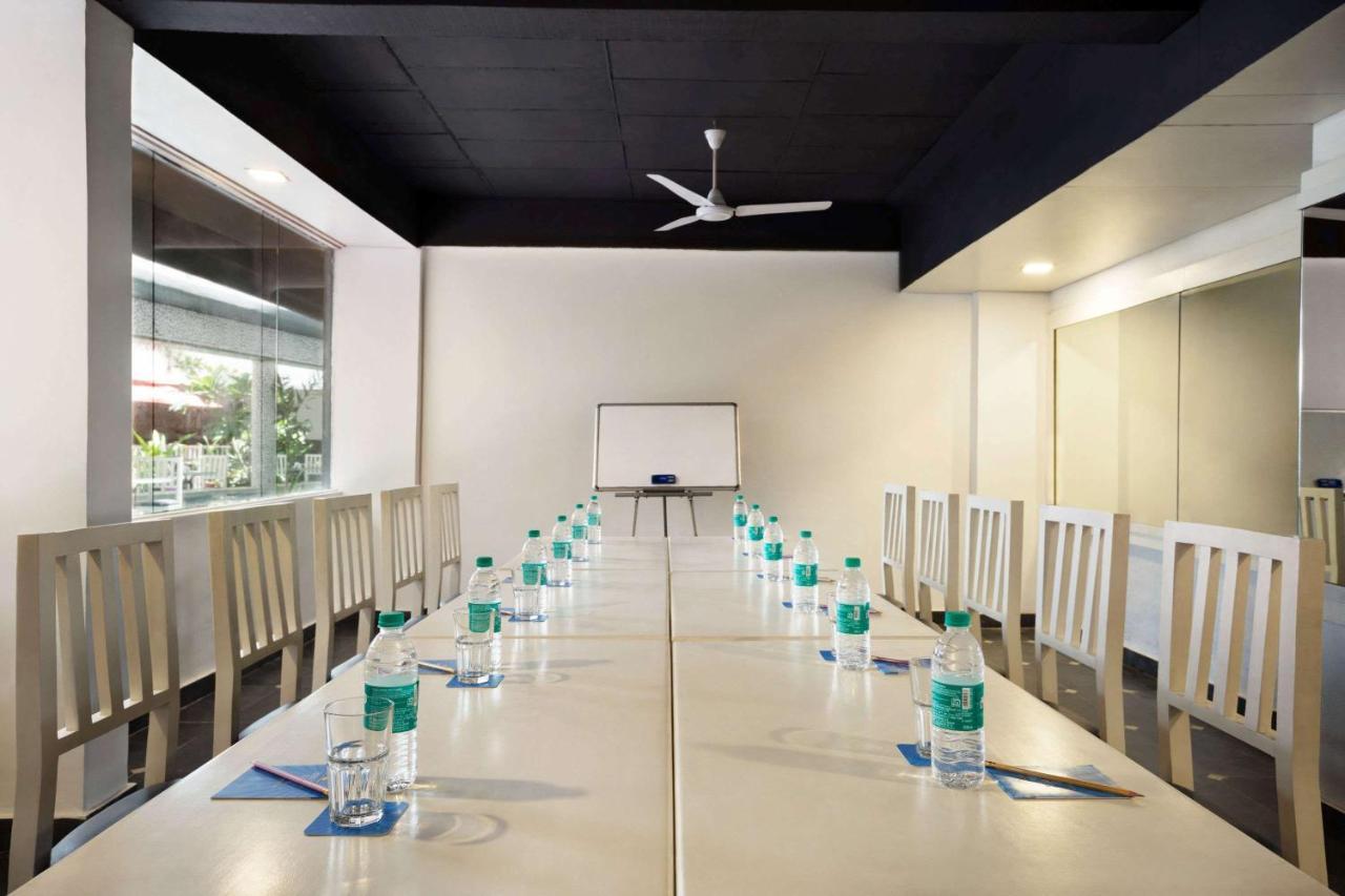 Days Inn & Suites By Wyndham Bengaluru Whitefield 외부 사진