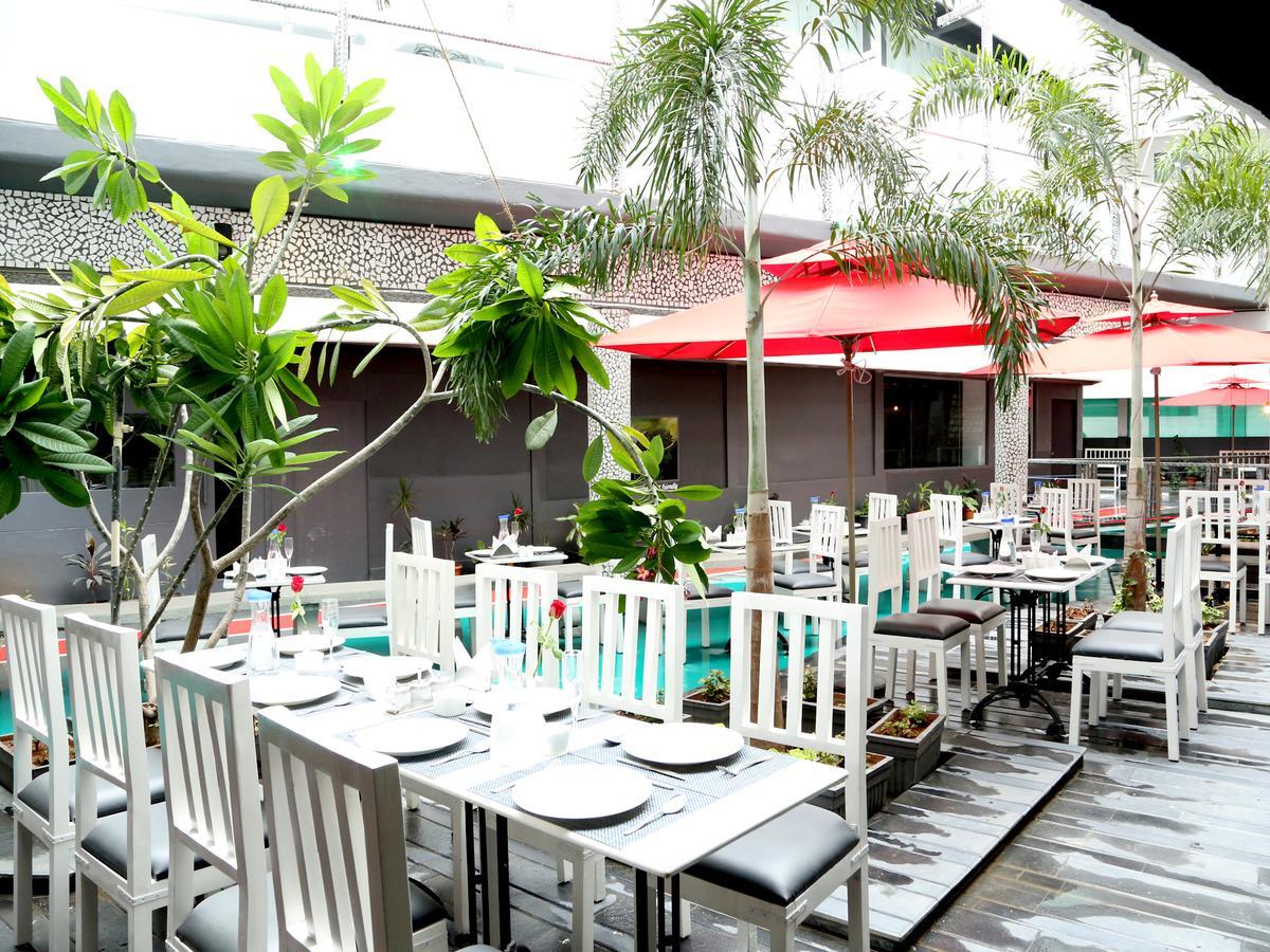 Days Inn & Suites By Wyndham Bengaluru Whitefield 외부 사진