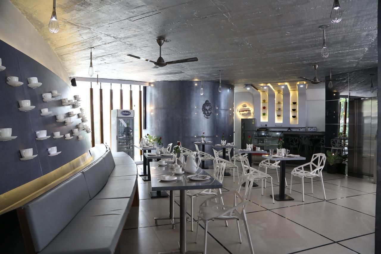 Days Inn & Suites By Wyndham Bengaluru Whitefield 외부 사진